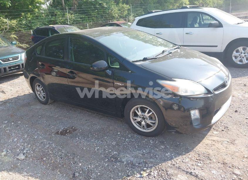 2011 Toyota Prius TWO (VIN JTDKN3DU0B0267781) main photo