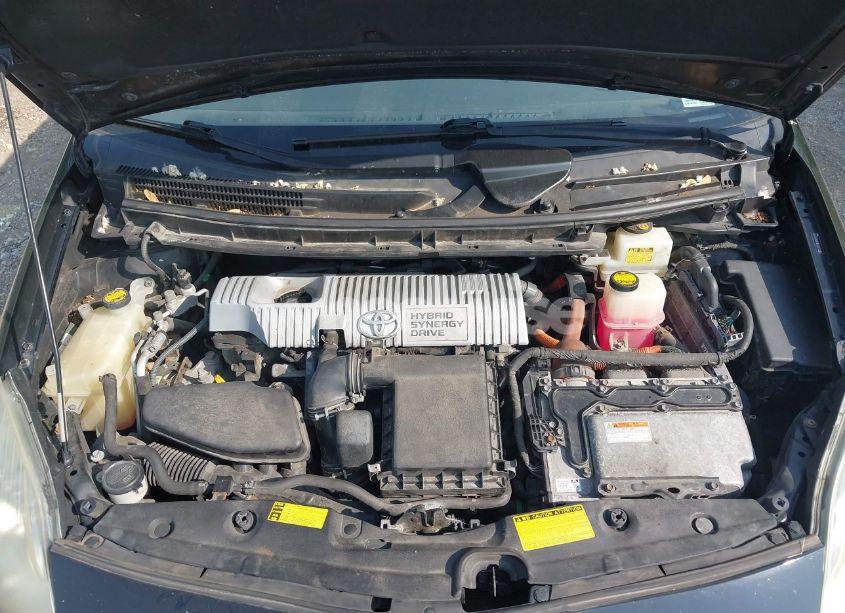 Photo 10 of 2011 Toyota Prius TWO (VIN JTDKN3DU0B0267781)