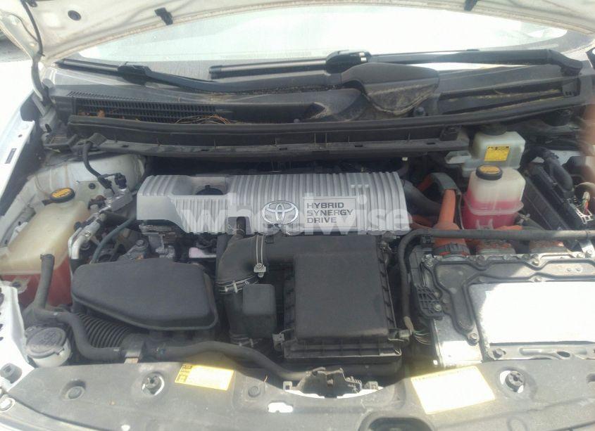 Photo 10 of 2011 Toyota Prius FIVE (VIN JTDKN3DU0B0300472)