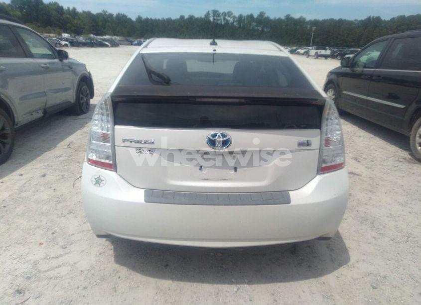 Photo 16 of 2011 Toyota Prius FIVE (VIN JTDKN3DU0B0300472)