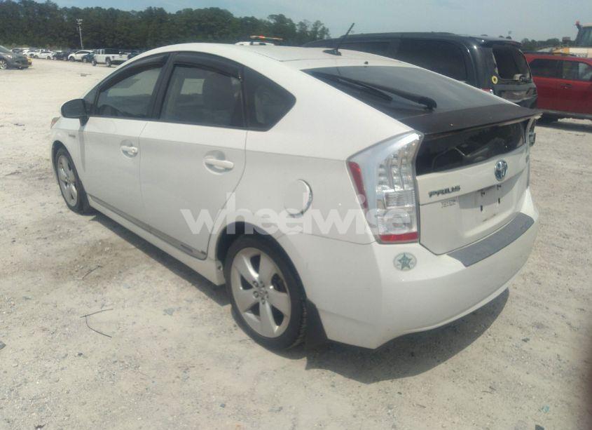 Photo 3 of 2011 Toyota Prius FIVE (VIN JTDKN3DU0B0300472)