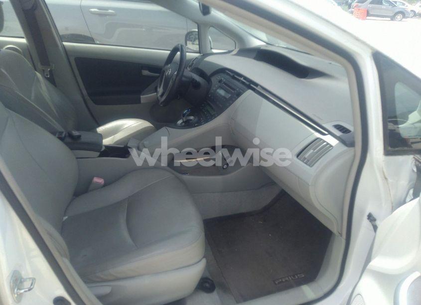 Photo 5 of 2011 Toyota Prius FIVE (VIN JTDKN3DU0B0300472)