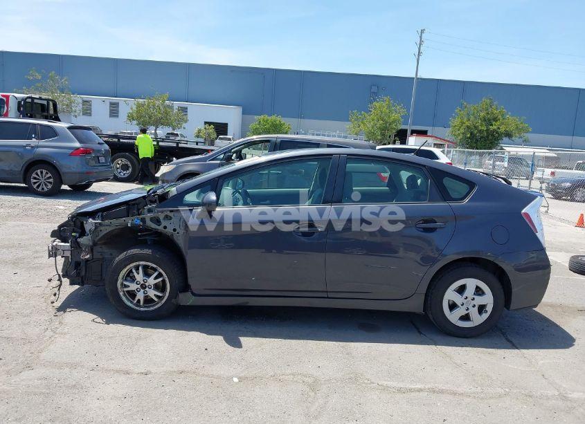 Photo 15 of 2011 Toyota Prius TWO (VIN JTDKN3DU0B0321239)