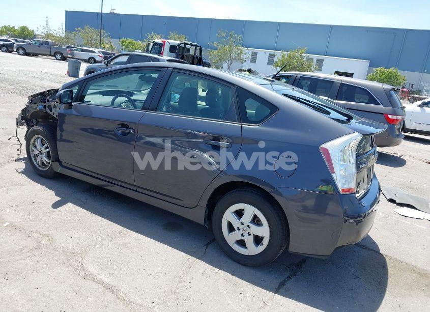 Photo 3 of 2011 Toyota Prius TWO (VIN JTDKN3DU0B0321239)