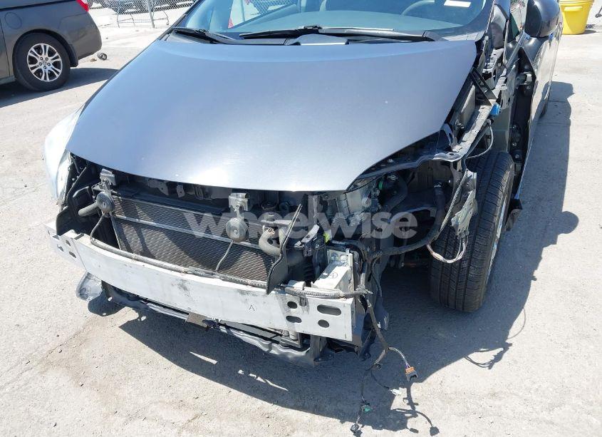 Photo 6 of 2011 Toyota Prius TWO (VIN JTDKN3DU0B0321239)