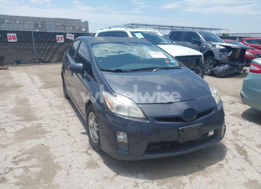 2011 Toyota Prius TWO (VIN JTDKN3DU0B1358821) main photo