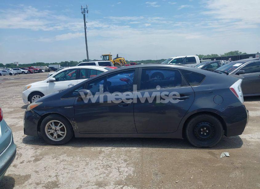 Photo 13 of 2011 Toyota Prius TWO (VIN JTDKN3DU0B1358821)