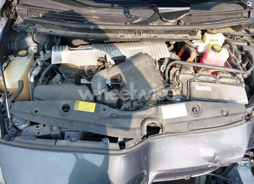 Photo 10 of 2011 Toyota Prius TWO (VIN JTDKN3DU0B1379779)