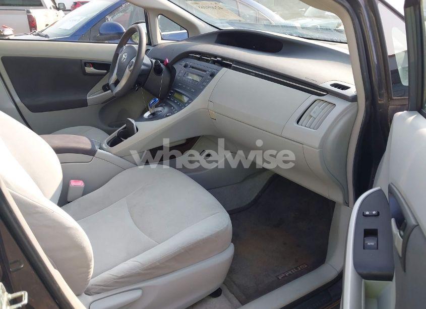 Photo 5 of 2011 Toyota Prius TWO (VIN JTDKN3DU0B1379779)