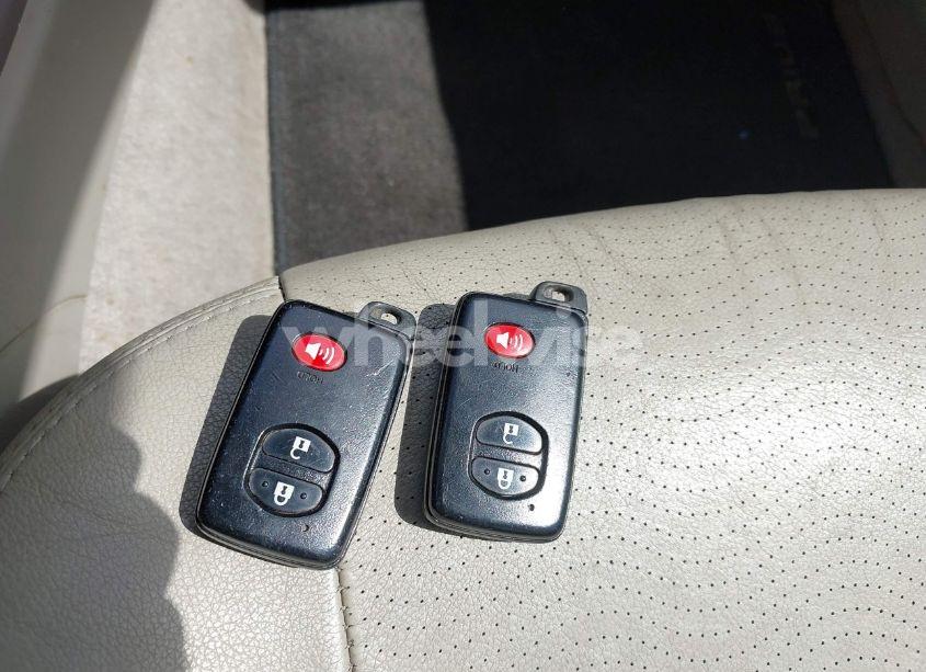 Photo 11 of 2011 Toyota Prius THREE (VIN JTDKN3DU0B5336455)