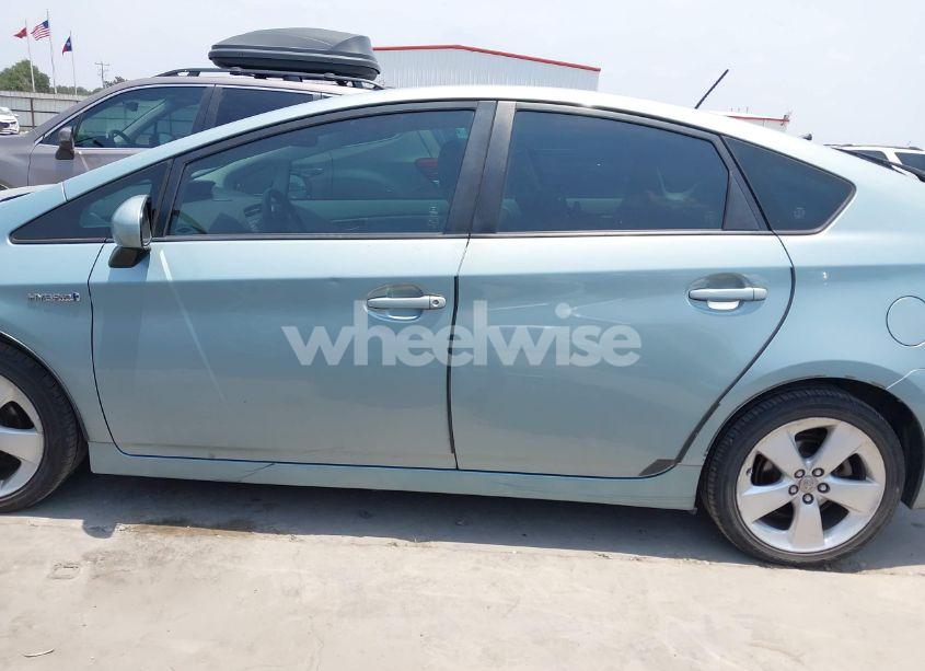 Photo 15 of 2012 Toyota Prius FIVE (VIN JTDKN3DU0C1479964)