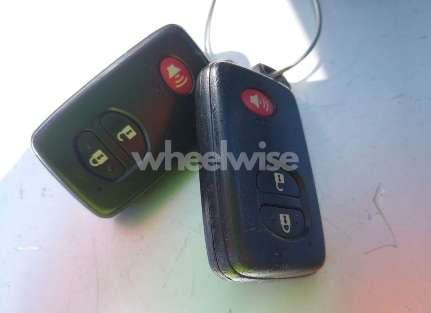 Photo 11 of 2012 Toyota Prius ONE (VIN JTDKN3DU0C1521629)