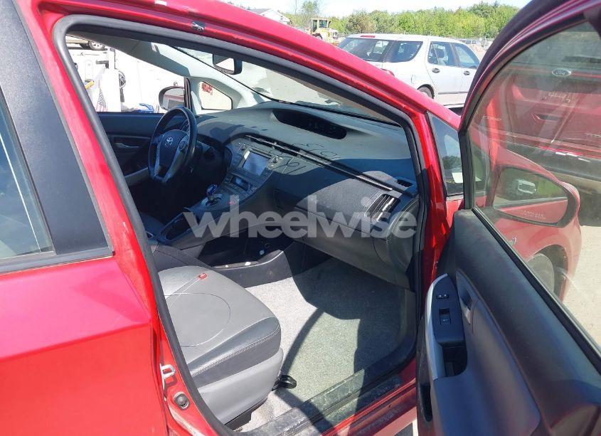 Photo 5 of 2012 Toyota Prius FOUR (VIN JTDKN3DU0C1607586)