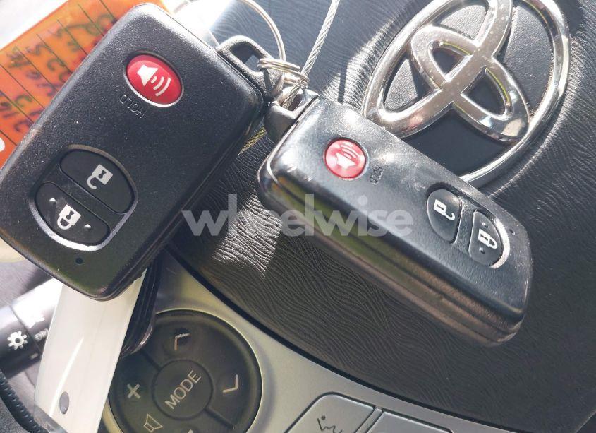 Photo 11 of 2012 Toyota Prius THREE (VIN JTDKN3DU0C5453552)