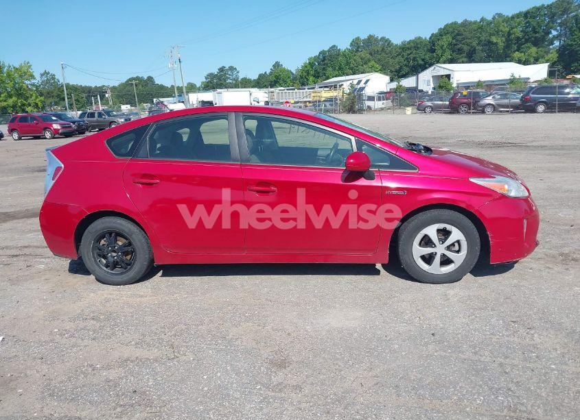 Photo 13 of 2012 Toyota Prius THREE (VIN JTDKN3DU0C5453552)