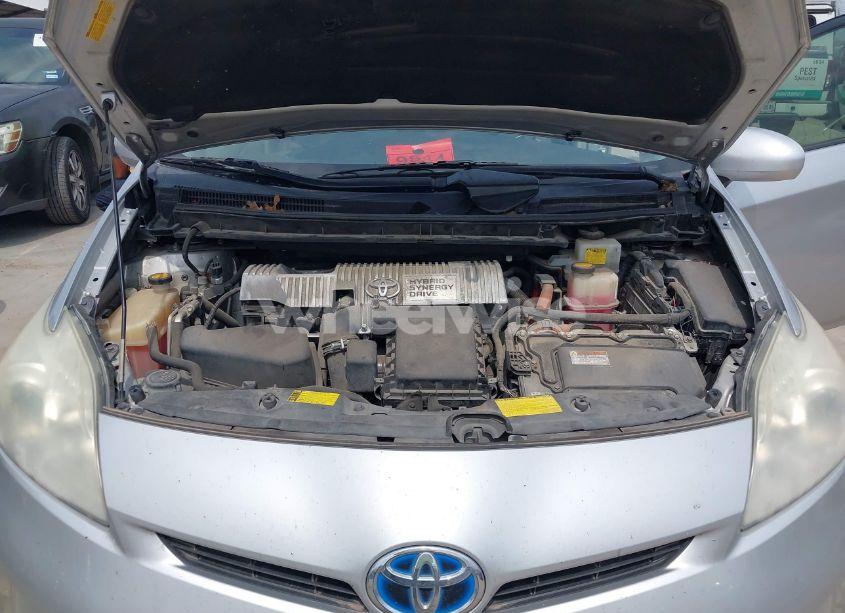 Photo 10 of 2013 Toyota Prius THREE (VIN JTDKN3DU0D1621862)