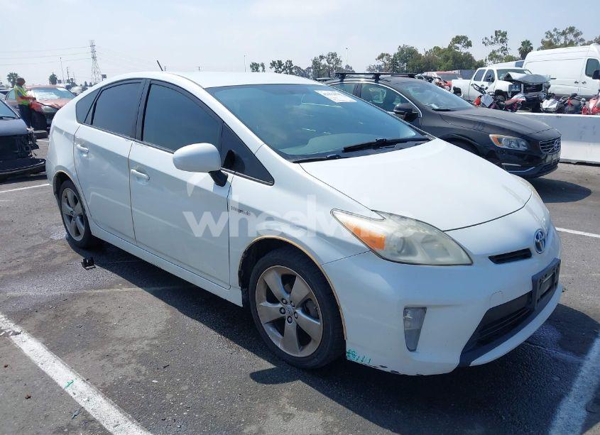 2013 Toyota Prius PERSONA (VIN JTDKN3DU0D1664713) main photo