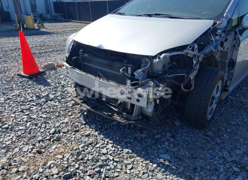 Photo 18 of 2013 Toyota Prius THREE (VIN JTDKN3DU0D1688705)