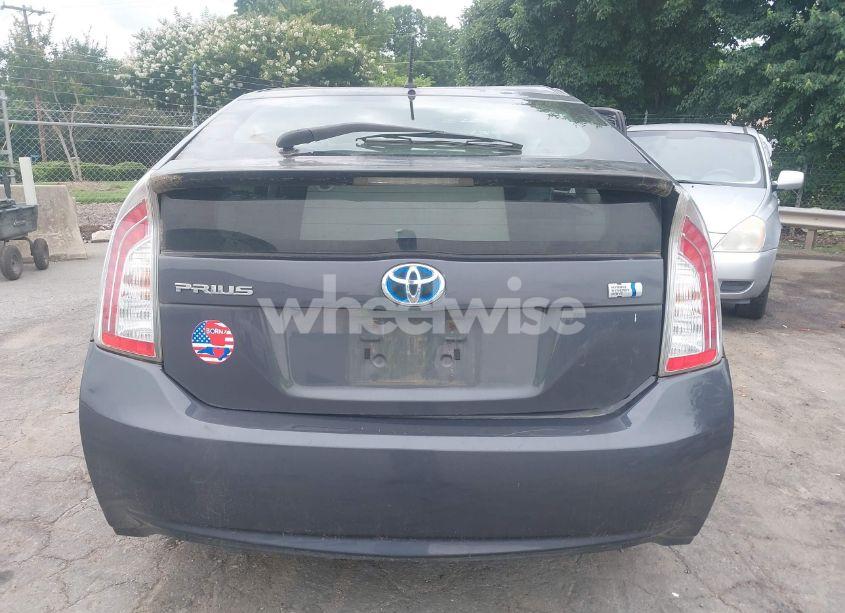 Photo 16 of 2013 Toyota Prius TWO (VIN JTDKN3DU0D5602737)