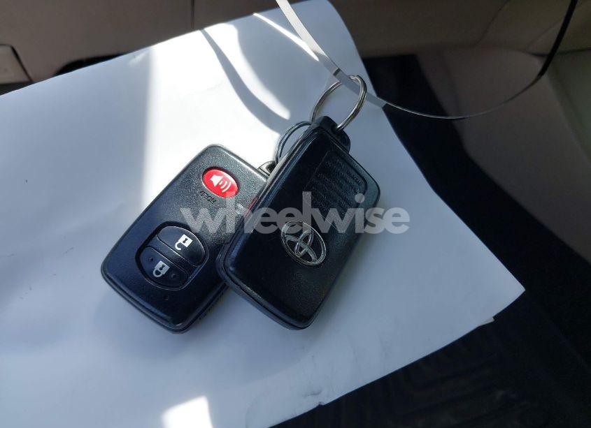 Photo 11 of 2014 Toyota Prius FOUR (VIN JTDKN3DU0E0384197)