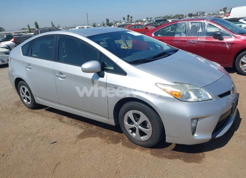 2014 Toyota Prius TWO (VIN JTDKN3DU0E0385446) main photo