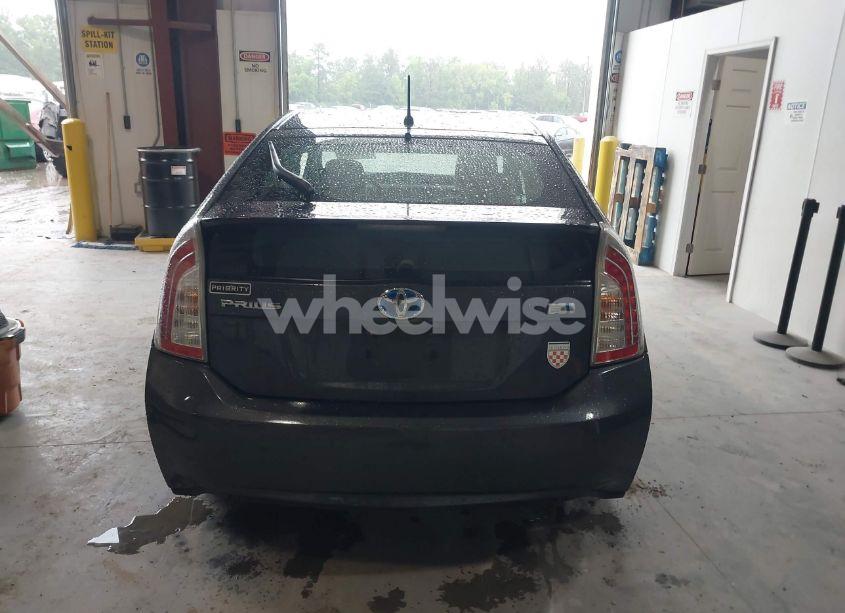 Photo 16 of 2014 Toyota Prius TWO (VIN JTDKN3DU0E1742795)