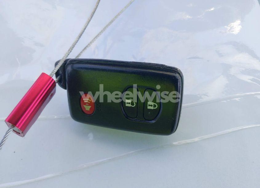 Photo 11 of 2015 Toyota Prius TWO (VIN JTDKN3DU0F0415952)