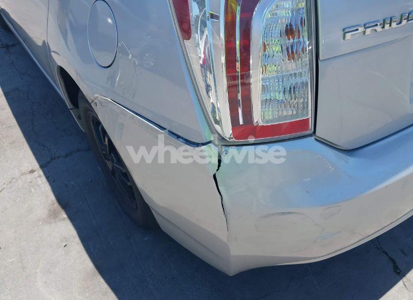 Photo 18 of 2015 Toyota Prius TWO (VIN JTDKN3DU0F0415952)