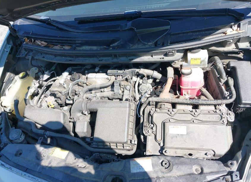 Photo 10 of 2015 Toyota Prius TWO (VIN JTDKN3DU0F0417331)