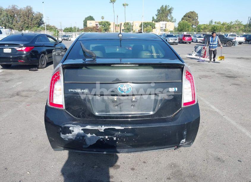 Photo 17 of 2015 Toyota Prius FIVE (VIN JTDKN3DU0F0429804)