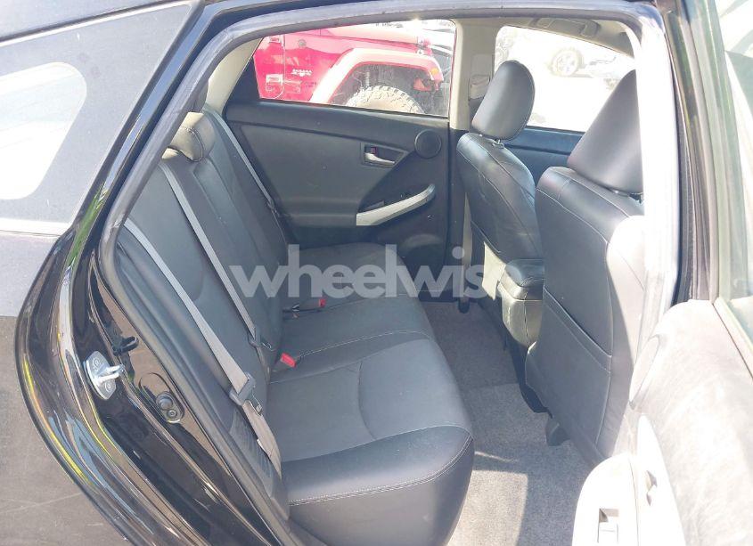 Photo 8 of 2015 Toyota Prius FIVE (VIN JTDKN3DU0F0429804)