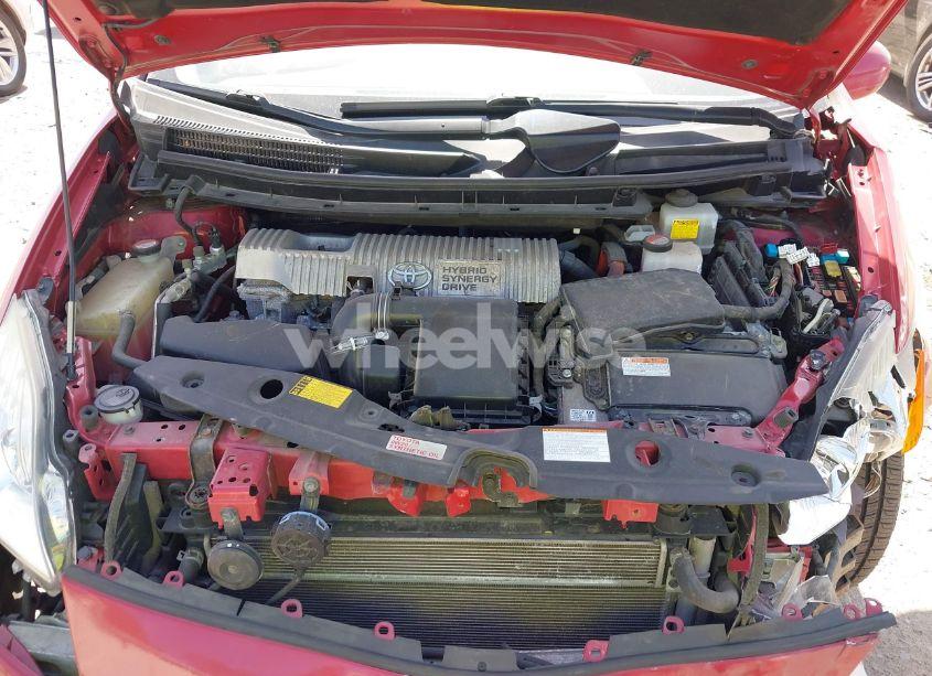 Photo 10 of 2015 Toyota Prius FOUR (VIN JTDKN3DU0F0445310)