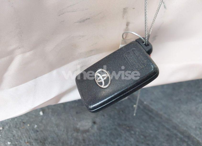 Photo 11 of 2015 Toyota Prius FOUR (VIN JTDKN3DU0F0445310)