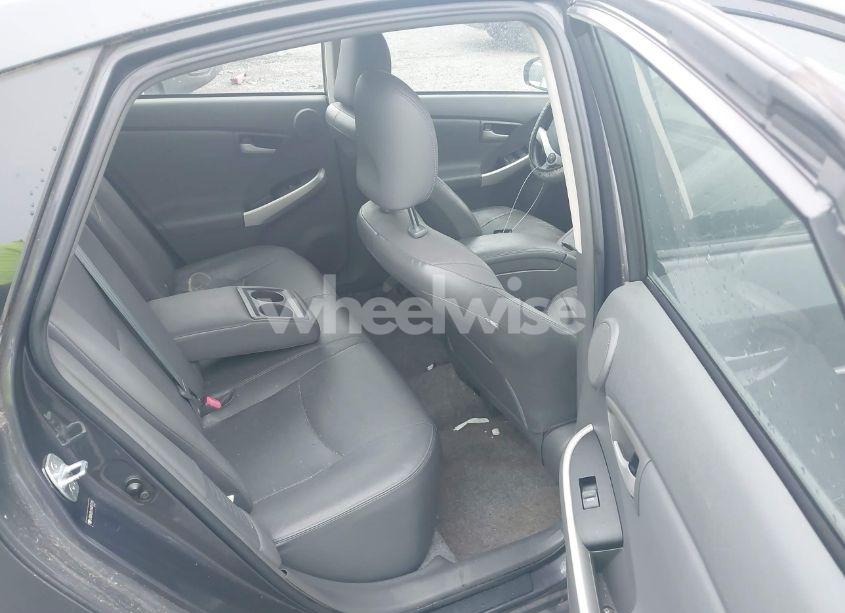 Photo 8 of 2010 Toyota Prius IV (VIN JTDKN3DU1A0017710)