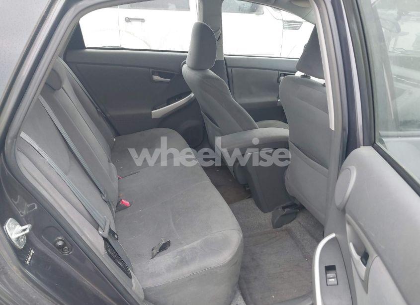 Photo 8 of 2010 Toyota Prius III (VIN JTDKN3DU1A0026861)