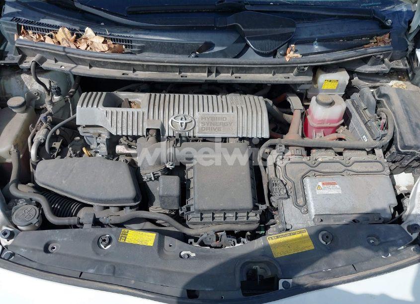 Photo 10 of 2010 Toyota Prius V (VIN JTDKN3DU1A0040808)