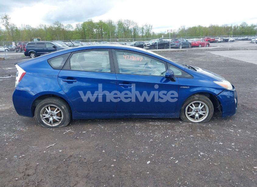 Photo 13 of 2010 Toyota Prius II (VIN JTDKN3DU1A0057642)