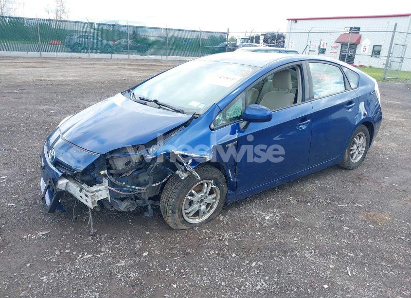 Photo 2 of 2010 Toyota Prius II (VIN JTDKN3DU1A0057642)