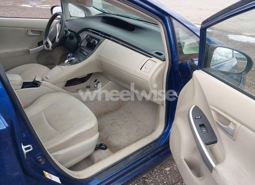 Photo 5 of 2010 Toyota Prius II (VIN JTDKN3DU1A0057642)