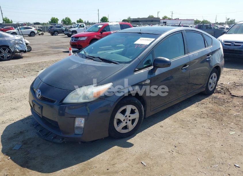 Photo 2 of 2010 Toyota Prius III (VIN JTDKN3DU1A0065854)