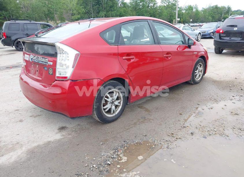 Photo 4 of 2010 Toyota Prius III (VIN JTDKN3DU1A0081567)