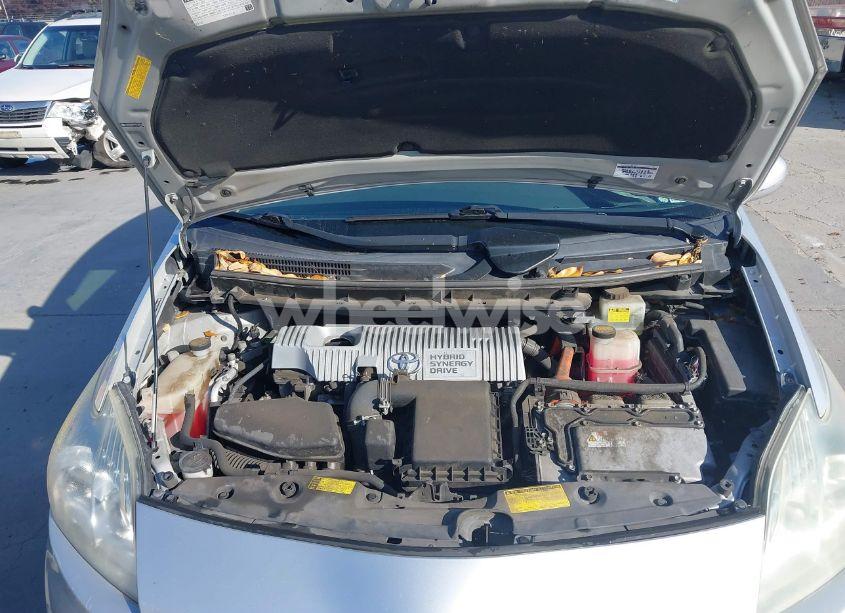 Photo 10 of 2010 Toyota Prius IV (VIN JTDKN3DU1A0169440)