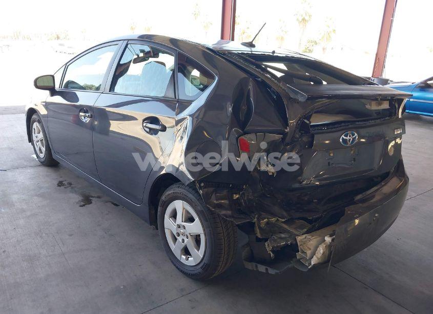 Photo 3 of 2010 Toyota Prius II (VIN JTDKN3DU1A0170135)