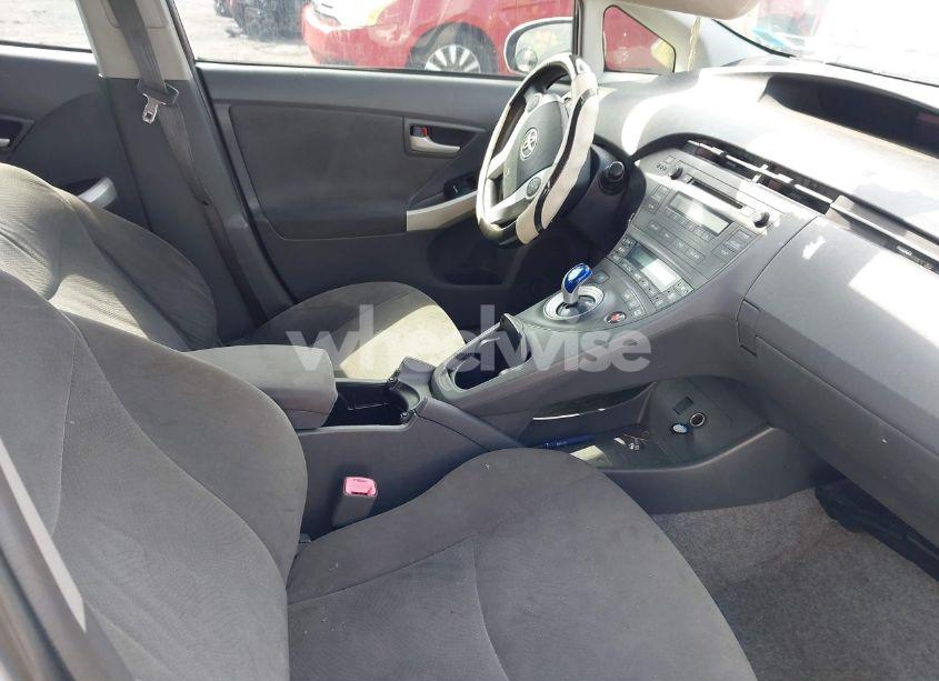 Photo 5 of 2010 Toyota Prius II (VIN JTDKN3DU1A0216126)