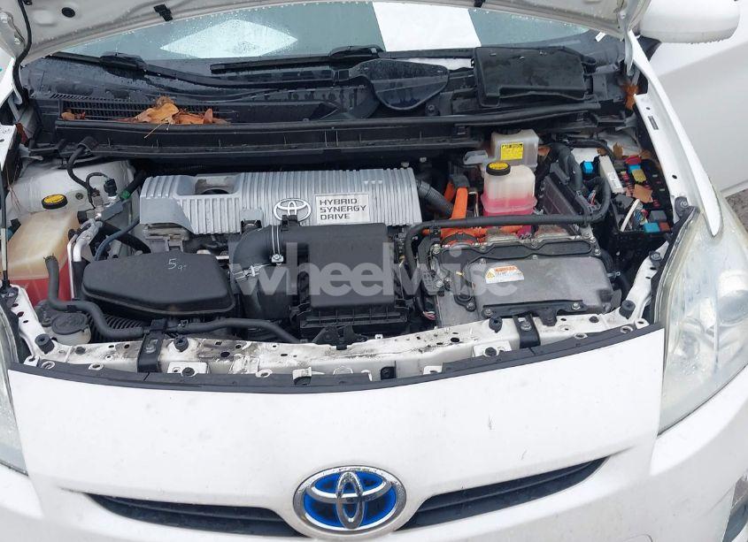 Photo 10 of 2010 Toyota Prius II (VIN JTDKN3DU1A5003468)