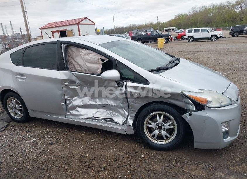 Photo 6 of 2010 Toyota Prius II (VIN JTDKN3DU1A5108849)