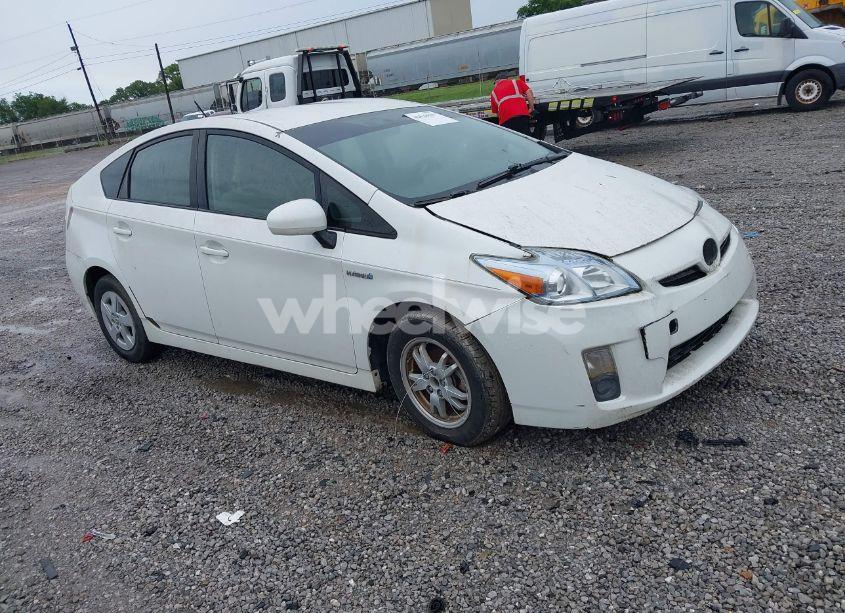 2011 Toyota Prius TWO (VIN JTDKN3DU1B0248527) main photo