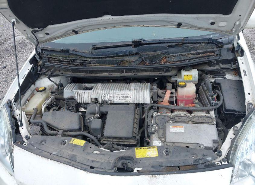 Photo 10 of 2011 Toyota Prius TWO (VIN JTDKN3DU1B0248527)