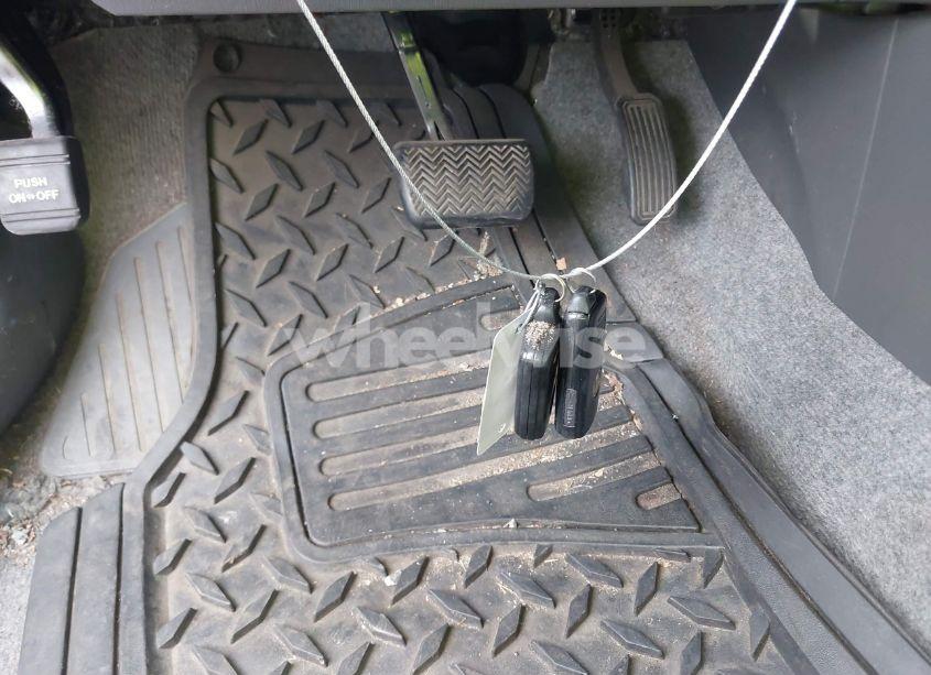 Photo 11 of 2011 Toyota Prius TWO (VIN JTDKN3DU1B0271175)