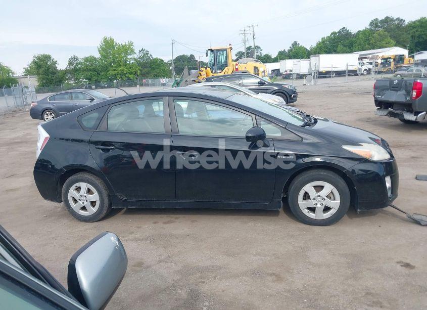 Photo 13 of 2011 Toyota Prius TWO (VIN JTDKN3DU1B0271175)